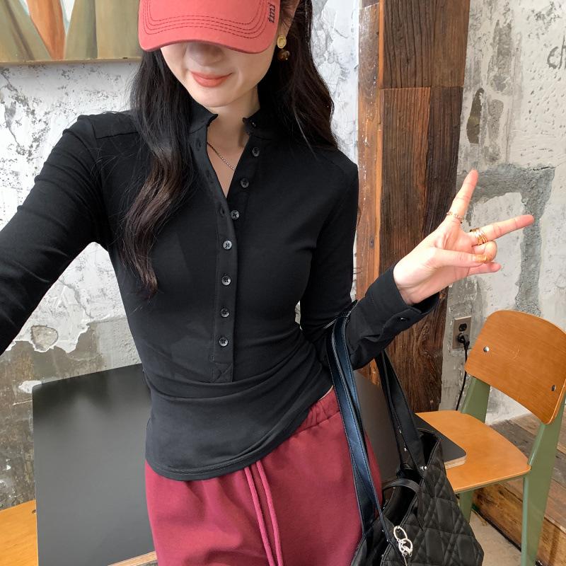 

Women s Winter 2026 White Slim-Fit Henley High-Neck Long-Sleeve Top XL чорний