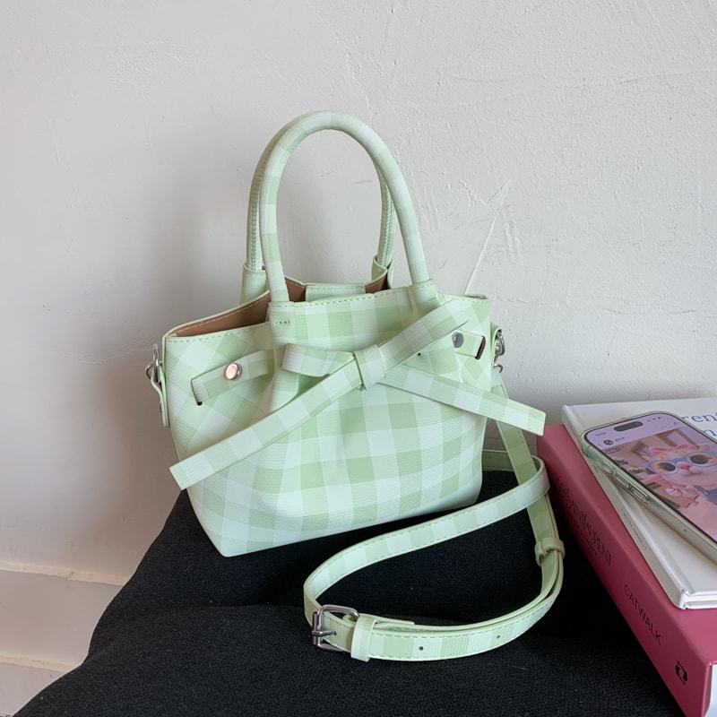 Plaid bag new fashionable versatile portable bucket bag women's high-end niche shoulder messenger bag