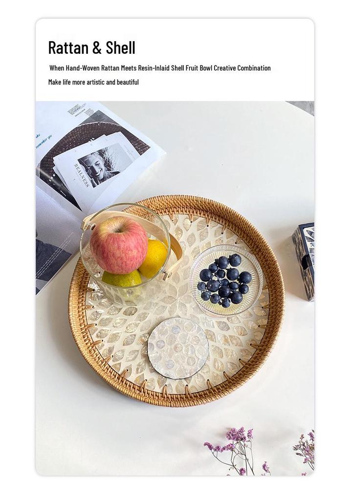 Handmade Rattan Round Light Luxury Tray for Picnic, Fruit, and Candy Storage in the Living Room or Restaurant.