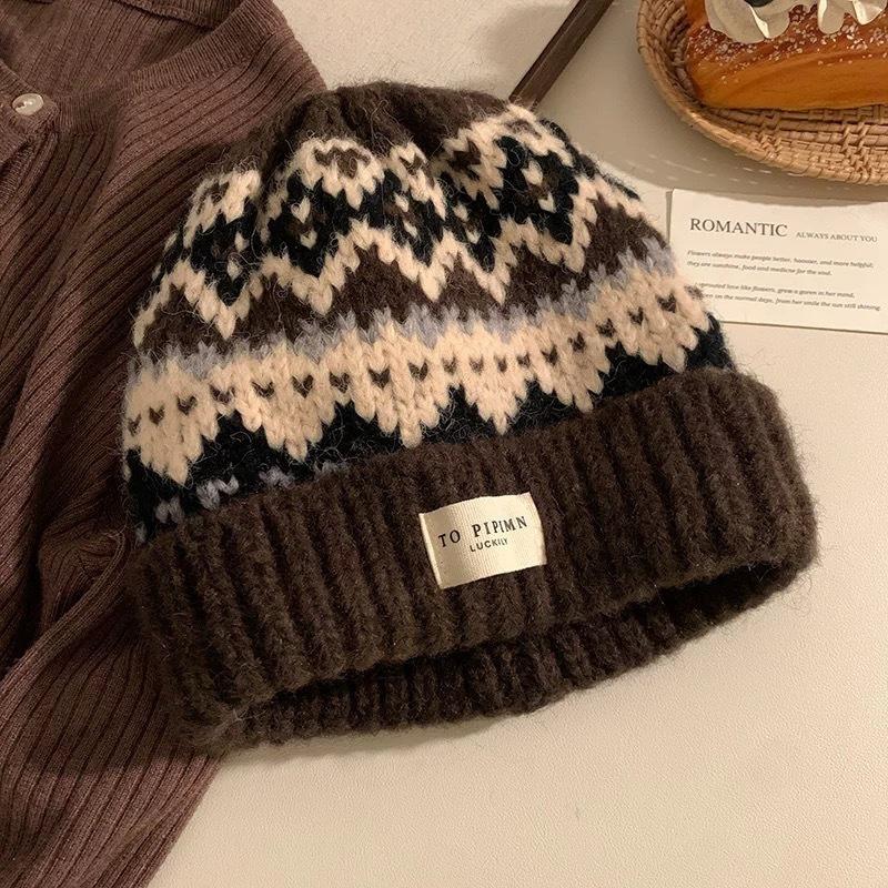 Vintage Fair Isle wollen muts dames herfst en winter verdikt warm winddicht oorbescherming muts gezicht tonend kleine gebreide muts