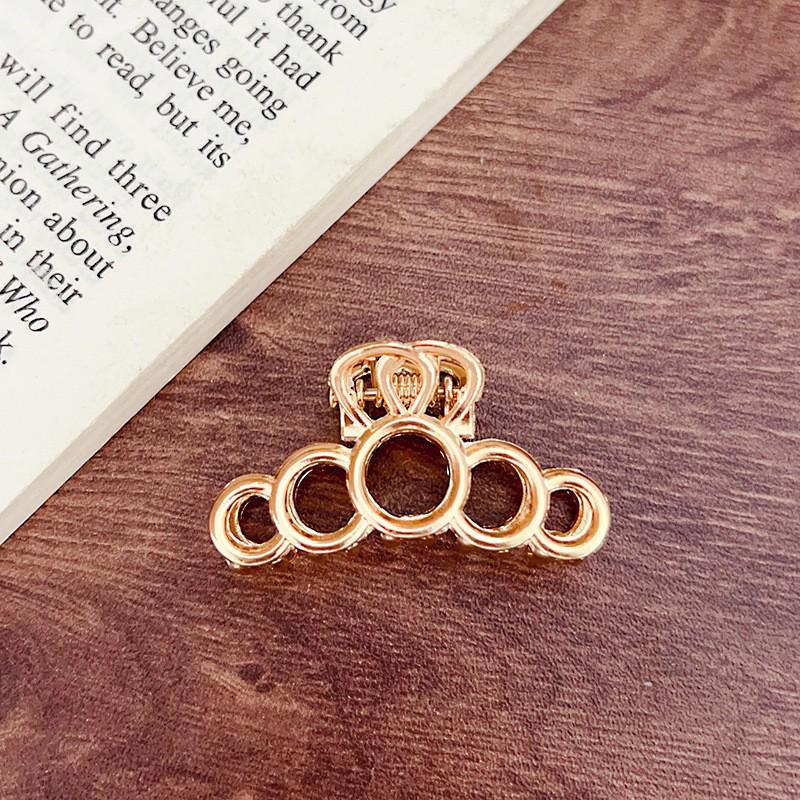 Small Metal Shark Hair Clip for Girls - Korean Internet Celebrity Style Claw Clip Hair Accessory