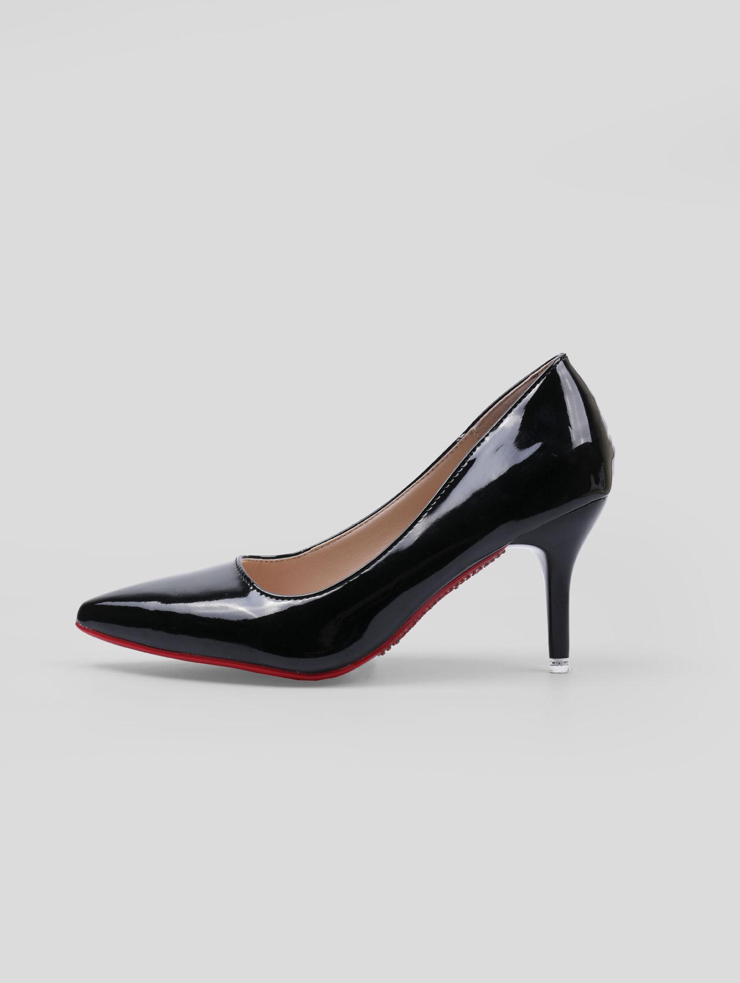 

Туфли на высоком каблуке со стразами и красной подошвой, женские туфли-шпильки, весна 2025, новые красивые сексуальные свадебные туфли, черные лакированные туфли с острым носком 34