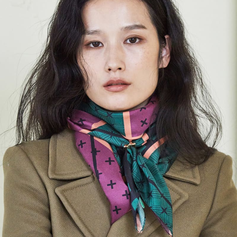 ANA MAISON Makeup Show Silk Square Scarf PM-1400 [90x90]