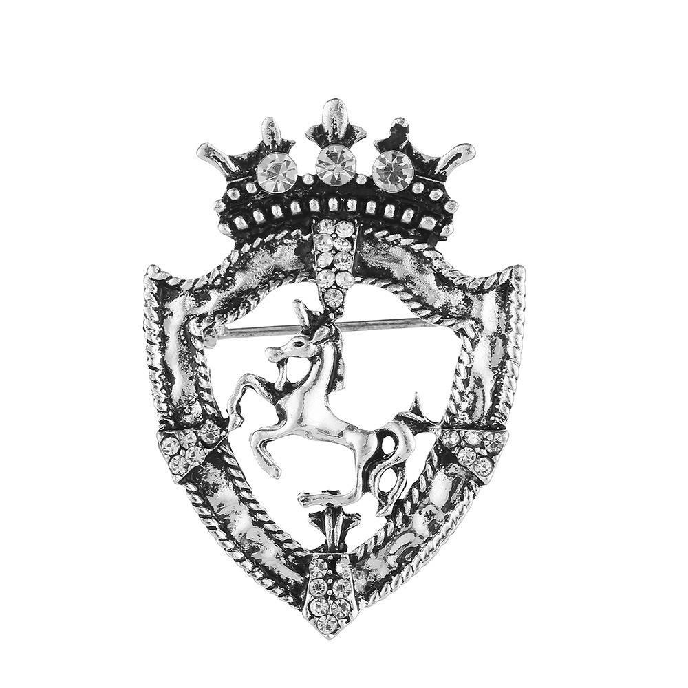 Men s Retro Crown Shield Horse Emblem Brooch Pin - European & American Personality Lapel Accessory