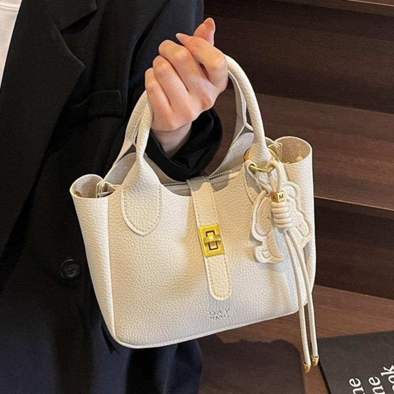 Stylish and simple solid color texture large capacity shoulder bag women's new portable messenger bag commuter bag