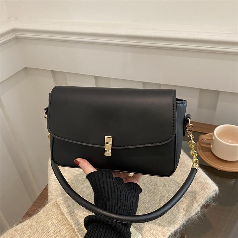 Small Fashionable Square Bag For Women Perfect For Autumn Winter With Stitching Trendy