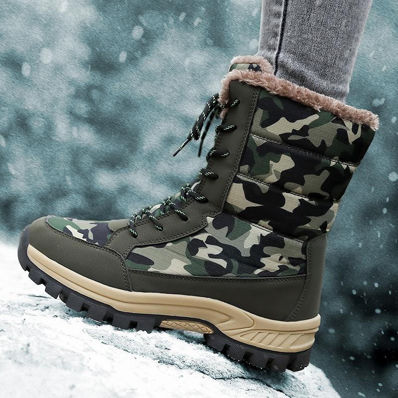 Wow, cold-resistant minus 40 degrees Russian travel equipment snow boots winter non-slip thickened thermal shoes cotton boots