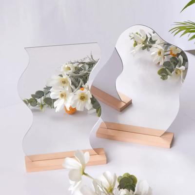 Espejo Decorativo Irregular INS Base de Madera Acrílico Espejo de Maquillaje Simple de Nube Espejo de Encimera para Dormitorio Herramienta Cosmética de Belleza