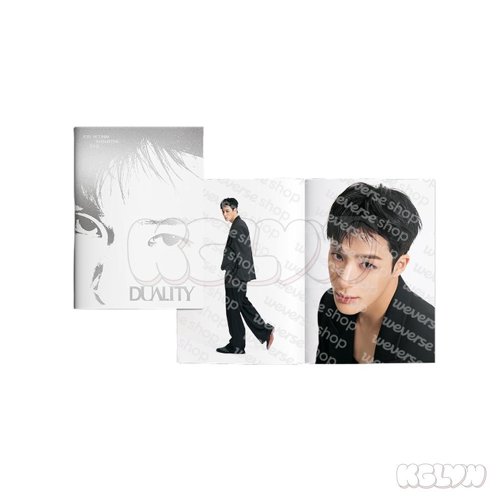 [Pre-ordine] Merch Tour NCT JNJM CARTA DA COLLEZIONE / SPILLA / SET FOTO CASUALI Seleziona Versione Merchandising Ufficiale K-POP