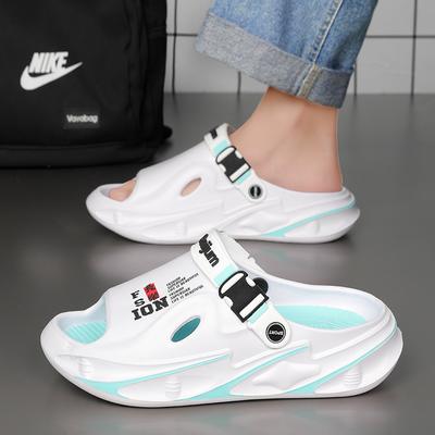 2025 Designer Men Summer Sandals Clogs Home Platform Garden Slippers Casual Slides Soft Sole Light Beach Slipper
