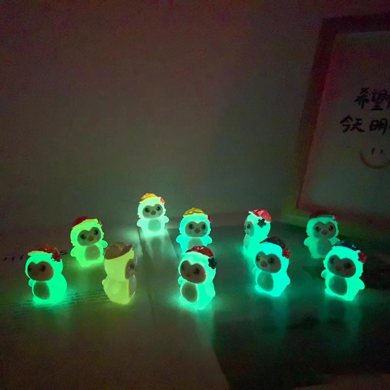 1Pcs Creative Luminous Penguin Miniature Figurines Cute Diy Home Decoration Cartoon Penguin Desktop Small Ornaments Gifts