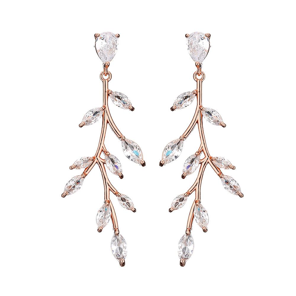 Korean Version Of Personality Creative Willow Leaf Earrings Female Small Fresh Temperament Luxury Micro -Inlaid Zircon Earrings .