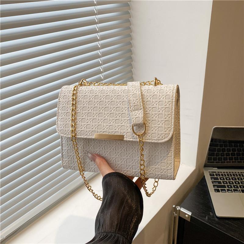 

Autumn temperament simple solid color handbag texture shoulder messenger bag small square bag leisure bag белый