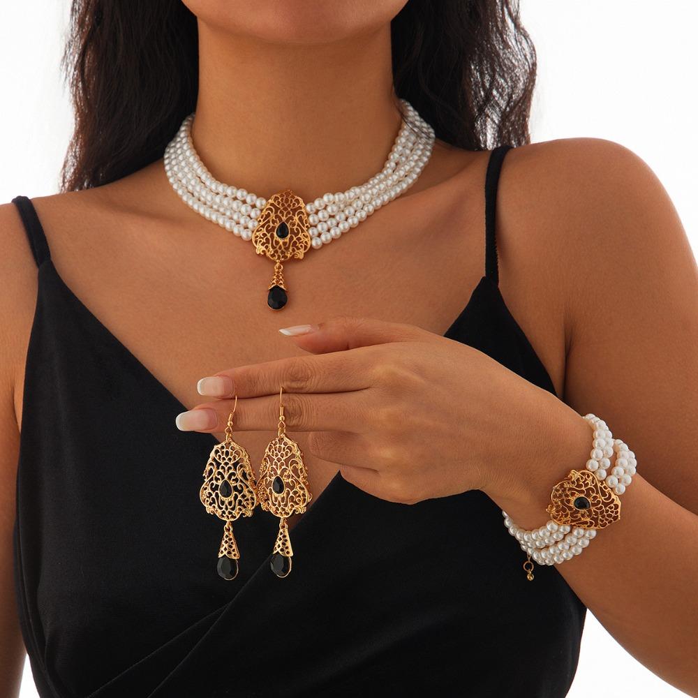 

Shiny Bridal Tassel Drop Earrings Baroque Style Necklace Earring Set Wedding Jewelry Set Party Style 14