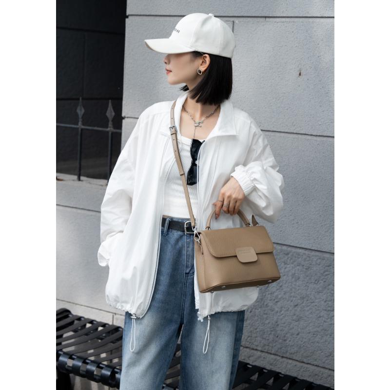 High end Genuine Leather Crossbody Bag for Women's Top Layer Cowhide Bag New Fashionable and Atmospheric One Shoulder Small Square Bag