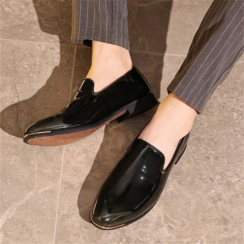 New Arrival Fashion Dress Shoes For Men Pointed Glossy Patent Leather Slip On Loafers Wedding Formal Footwear Zapatos Hombre