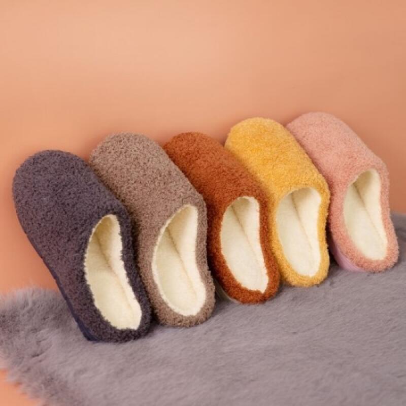 

Winter Poggli Fur Slippers Fleece Indoor Shoes Light Brown (Men s Free)