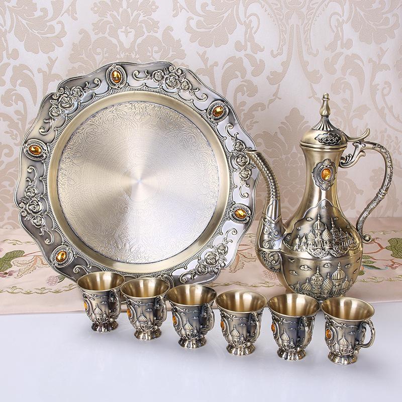 Sada na baijiu, pro domácnost, velkokapacitní retro bronzový sklenice na víno džbán na víno reliéfní pohárek na destiláty rekvizity pro dvorní drama