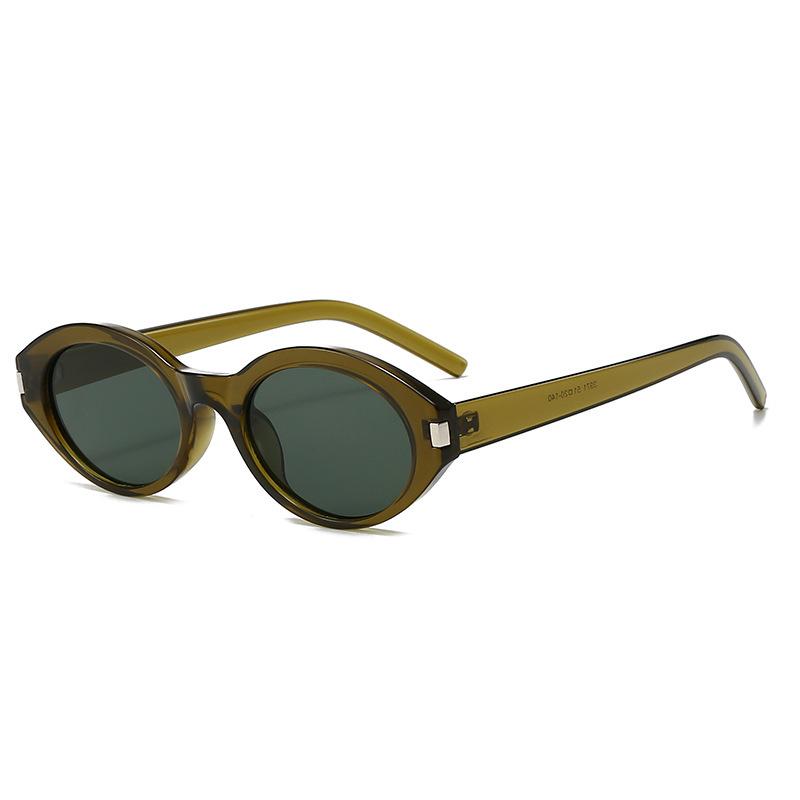 Retro Cat-Eye Tortoiseshell Women's Sunglasses – Fashionable Oval Small Frame with European and American High-End Style.