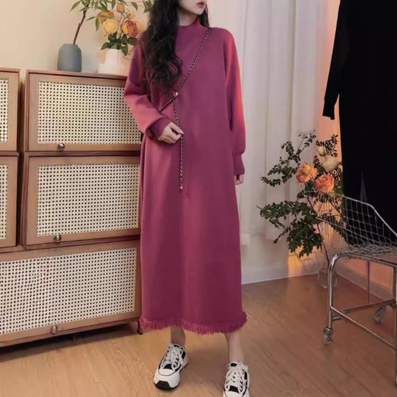 Autumn and Winter New Loose and Thin Knitted Dress Women's Fashion Simple Fringed Sweater Bottoming Dress