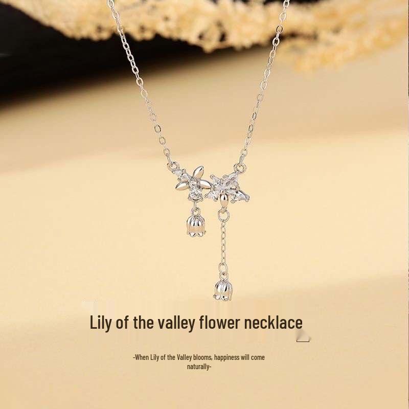 Lily Flower Wind Chime Necklace - Light Luxury Clavicle Chain for Women, High-End Design, Sweet and Elegant.