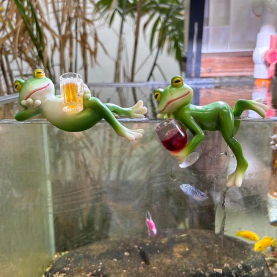 Frog Garden Statue Planter Hugger Drinking Frog Flower Pot Edge
