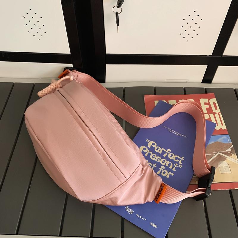 Breast bag men's casual large-capacity messenger bag trendy sports backpack women's light riding personalized trendy bag