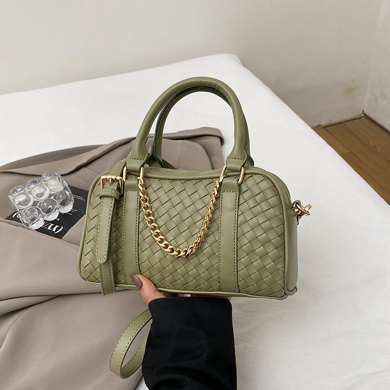 

French High-end Knitted Bag Women s Temperament All-matching Commuter Handbag Large-capacity One-shoulder Cross-body зелений