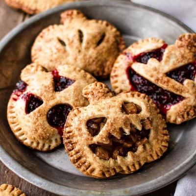 Baking ABS Fall Hand Pie Molds Pumpkins Apples Mini Pie Mould Heart Dough Press Mold Tools Christmas