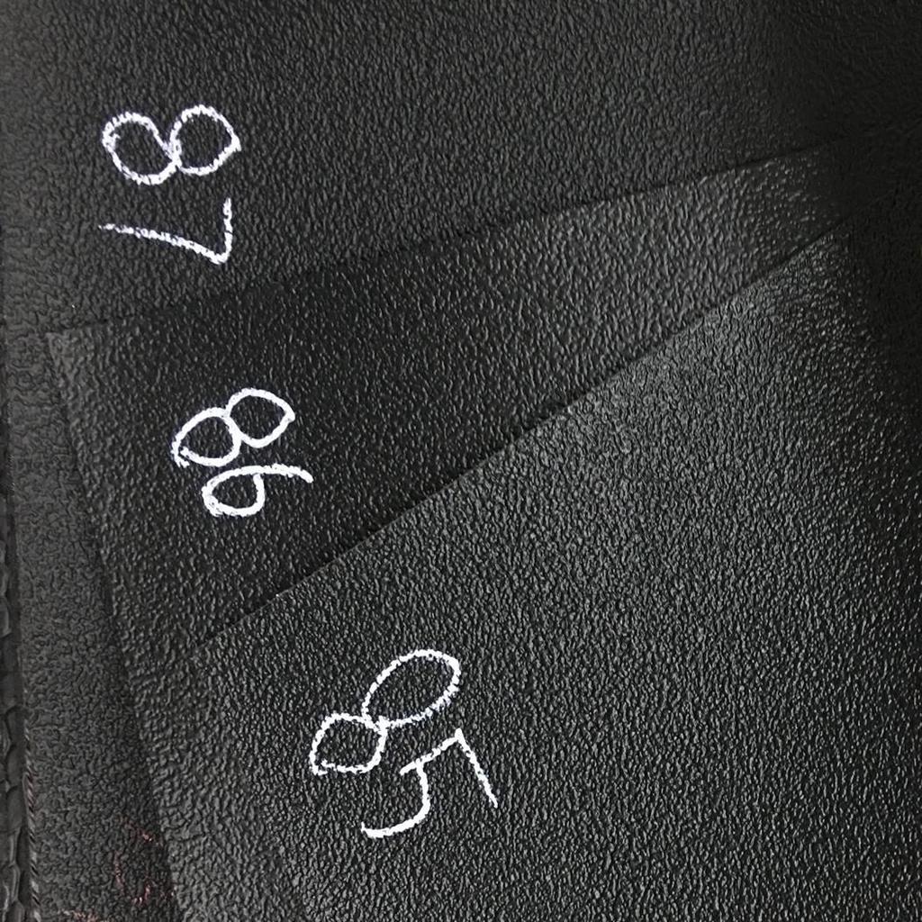 Schwarzes rutschfestes, abriebfestes PVC-Leder mit Oxford-Strickrücken