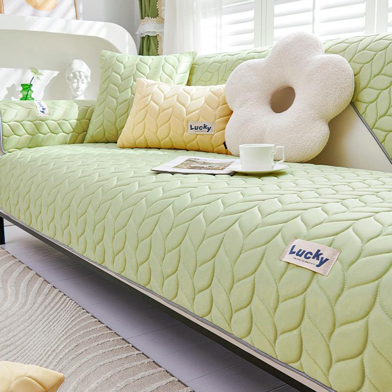 

Cold Feeling Ice Silk Latex Sofa Cushion Summer Mat Non-Slip Leather Sofa Cover Soft Breathable Towel 70*70