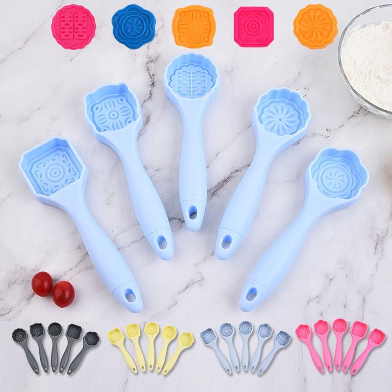 5 Pieces Mooncake Moulds Cookie Cutters Pie Pumpkin Pan Green Bean Stamps Bakery Supplies Kitchen DIY Baking Accessories