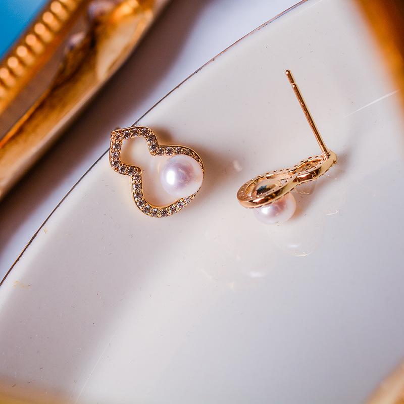 French simple full diamond zircon gourd stud earrings ins niche high-end 11k gold injection natural freshwater pearl earrings