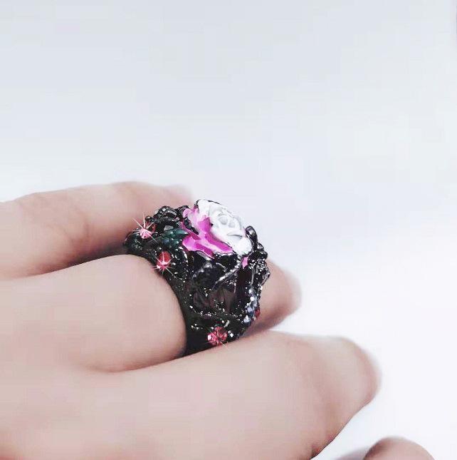 Elegant Rhinestone Crystal Gecko Flower Ring – European & American Fashion Jewelry Size 8 чёрный