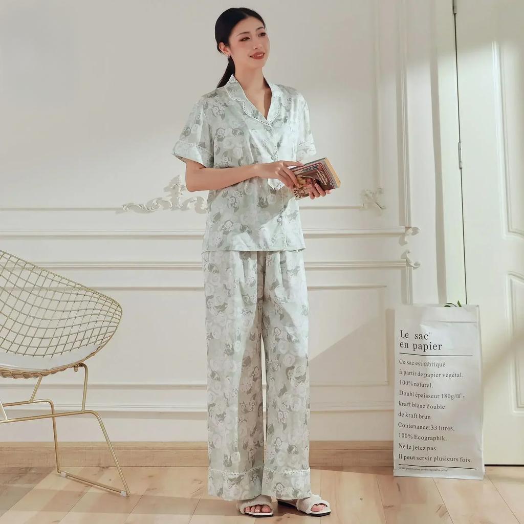 Neue französische Damen-Nachtwäsche Eis-Seide bedrucktes Mittelarm-Set mit hochwertigem Gefühl, Ins-Stil Revers Hausanzug Set Pyjama