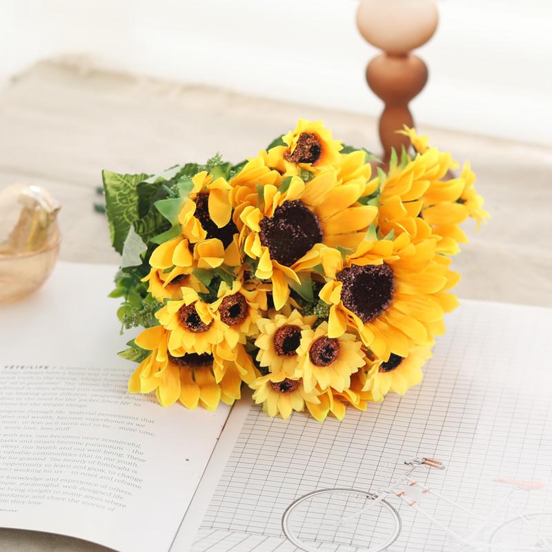 Artificial Flower 13 Heads Silk Sunflower Bouquet Fake Daisy Home Living Room Outdoor Decor DIY Wedding Wreath Decoration