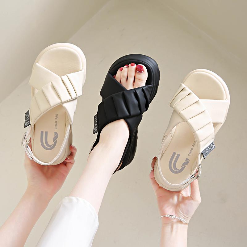 Fashion Muffins Shoe Beach Sandal Woman Luxury Increasing Height Shoes Lady 2025 Clogs With Heel Flat Comfort Gladiator New Outside Real