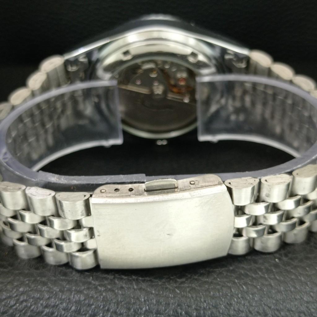 VINTAGE REFURBISHED CITIZEN AUTOMATIC 8200 JAPAN MENS BLACK DIAL WATCH a446881-1