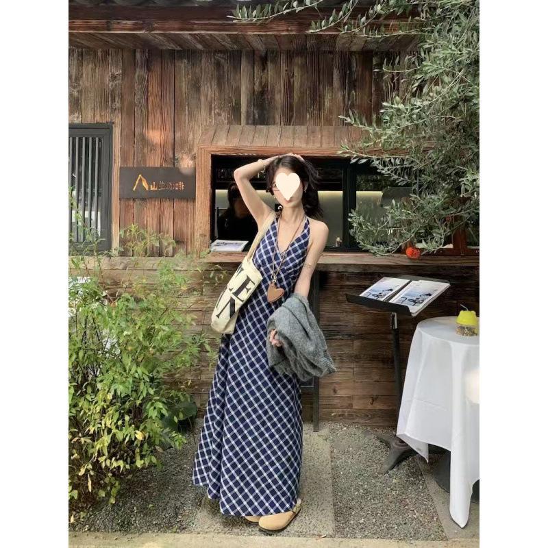 Temperament contrasting color plaid neck suspender skirt women's summer retro high-end dress, thin A-shaped long dress