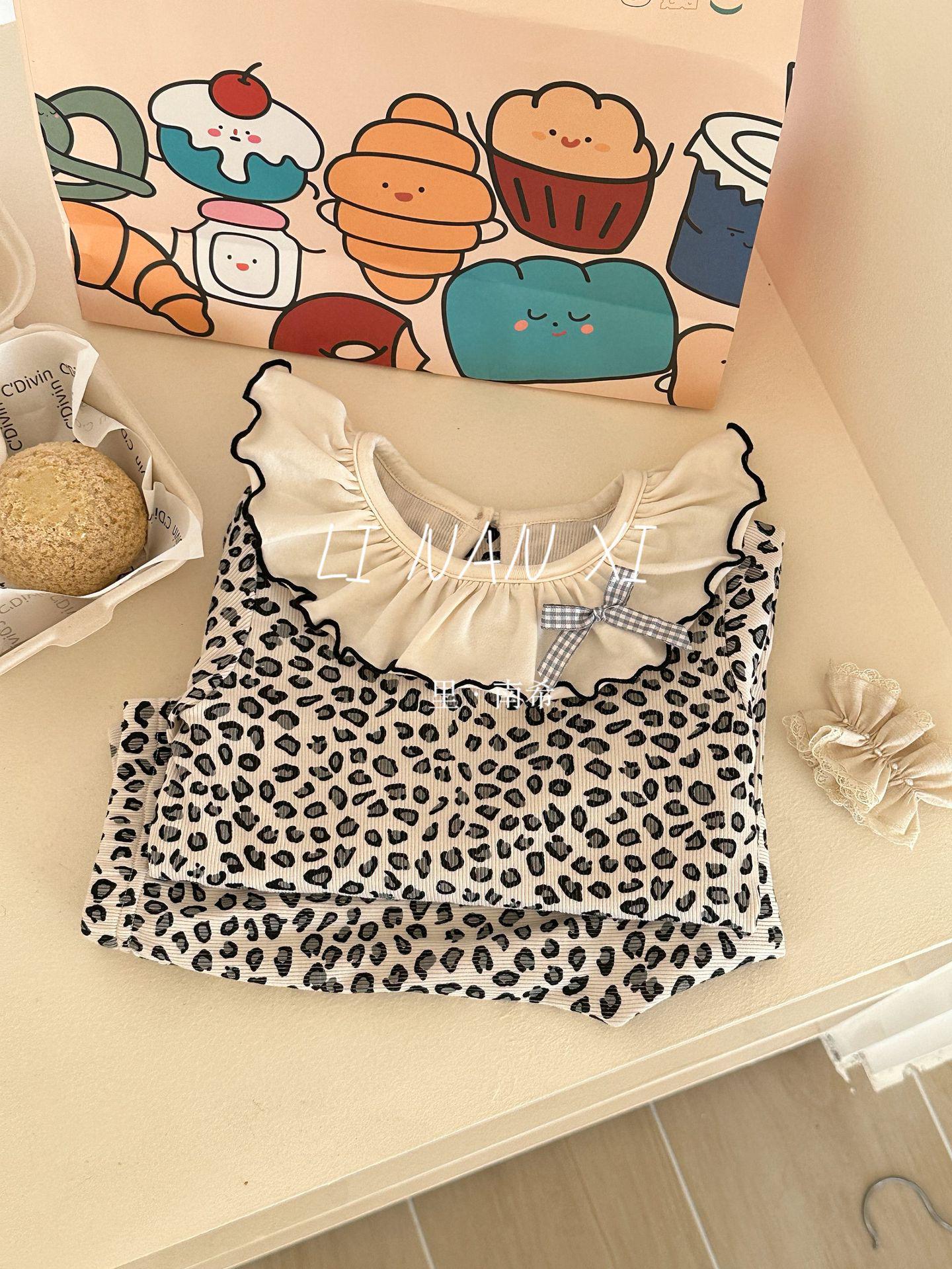 

Детский пижамный комплект с оборками - Весенний стиль принцессы 90cm