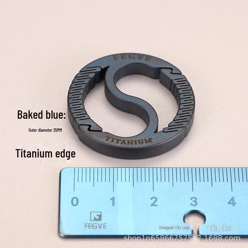 Titanlegierung Federverschluss Herren Gebogener Schlüsselanhänger Anhänger