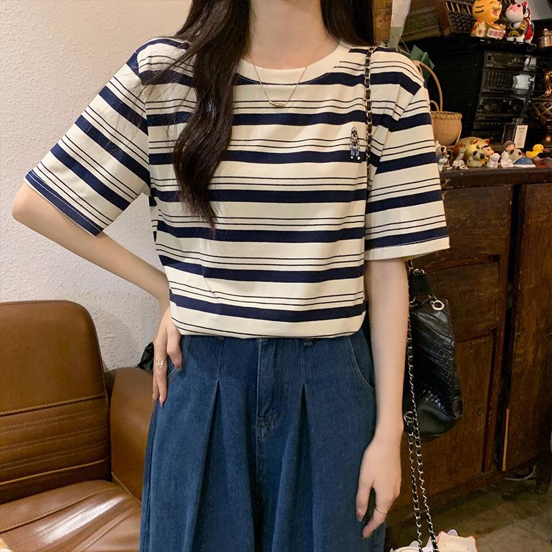 Short Sleeve T-Shirt Women's Black Stripe Summer Loose Inner Hong Kong Style Retro Embroidery Design Skinny Crew Neck Top