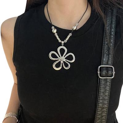 Elegant Flower Pendant Necklace Adjustable Cord Necklace Long Rope Necklace Alloy Texture for Fashion Enthusiasts