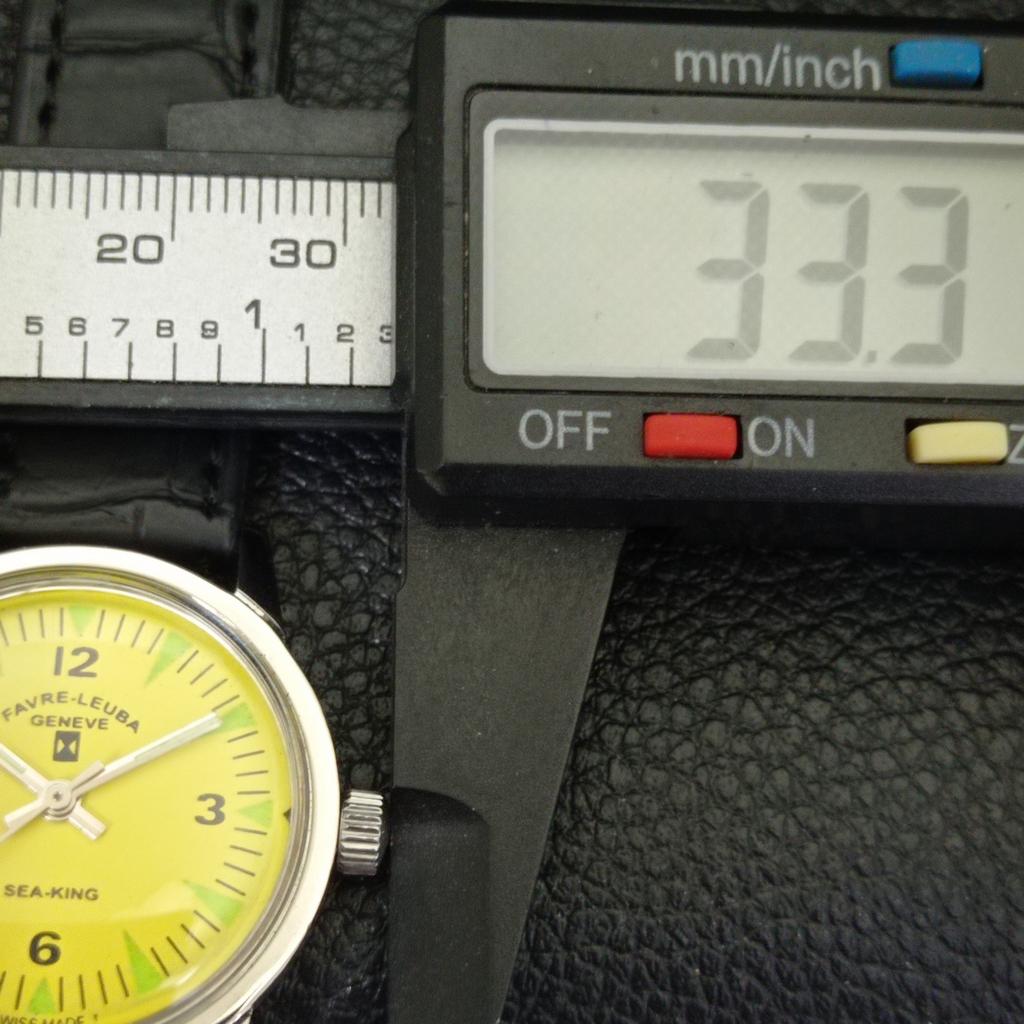 FAVRE LEUBA SEA KING VINTAGE 111 HAND-WINDING SWISS MENS YELLOW WATCH a702009-5 R208-a702009