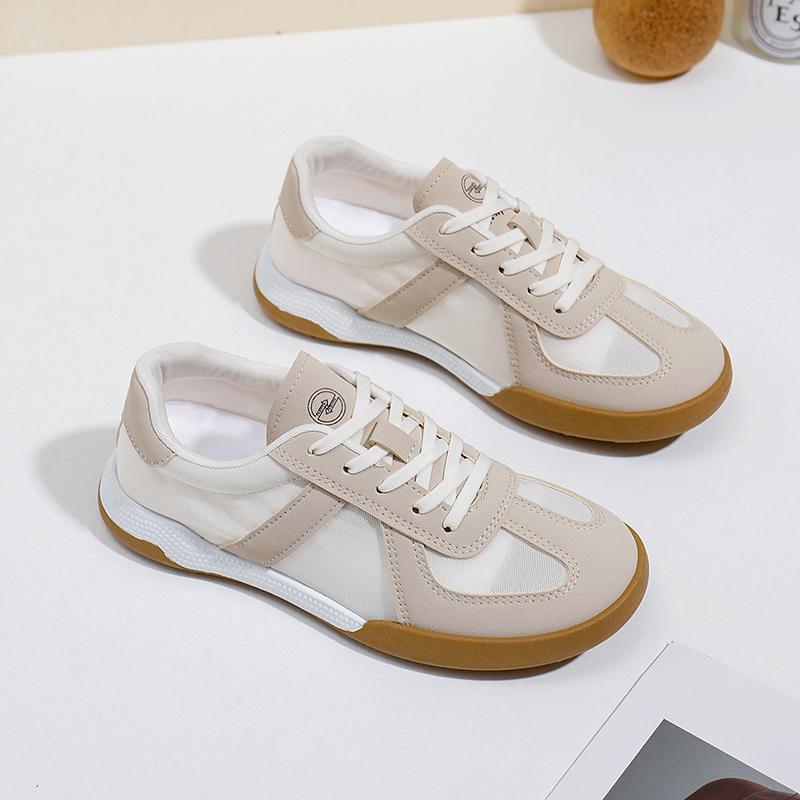 Women Comfortable Casual Shoes Soft Leather White Shoes Summer 204 New Lace Up Flat Casual Sports Shoes Women Running Shoes