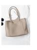 Women's 2025 Winter Fashion Genuine Leather Versatile Shoulder Tote Bag
