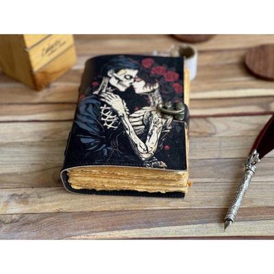 Handgemachtes Leder Totenkopf Liebhaber Journal Wicca Pagan Journal Grimoire Buch der Schatten Für Männer Frauen Reiseskizzenbuch Geburtstag
