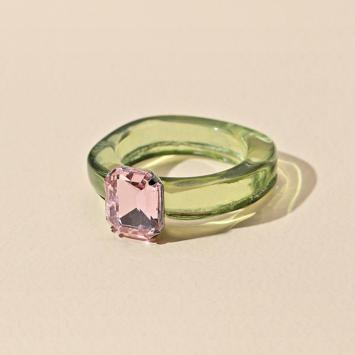 

Корейское желейное кольцо: Акриловая смола с драгоценными камнями в конфетных цветах 1.7 Inner Diameter, 53mm зелёный