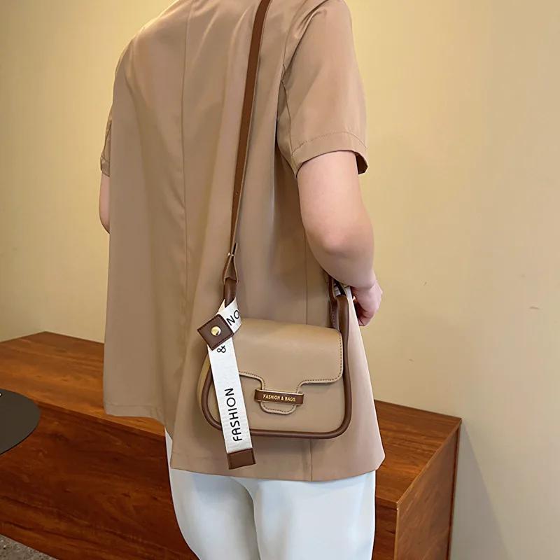 Contrasting Saddle Crossbody Bag for Women Versatile Shoulder Bag Feminine Fashion Retro Designer Luxury