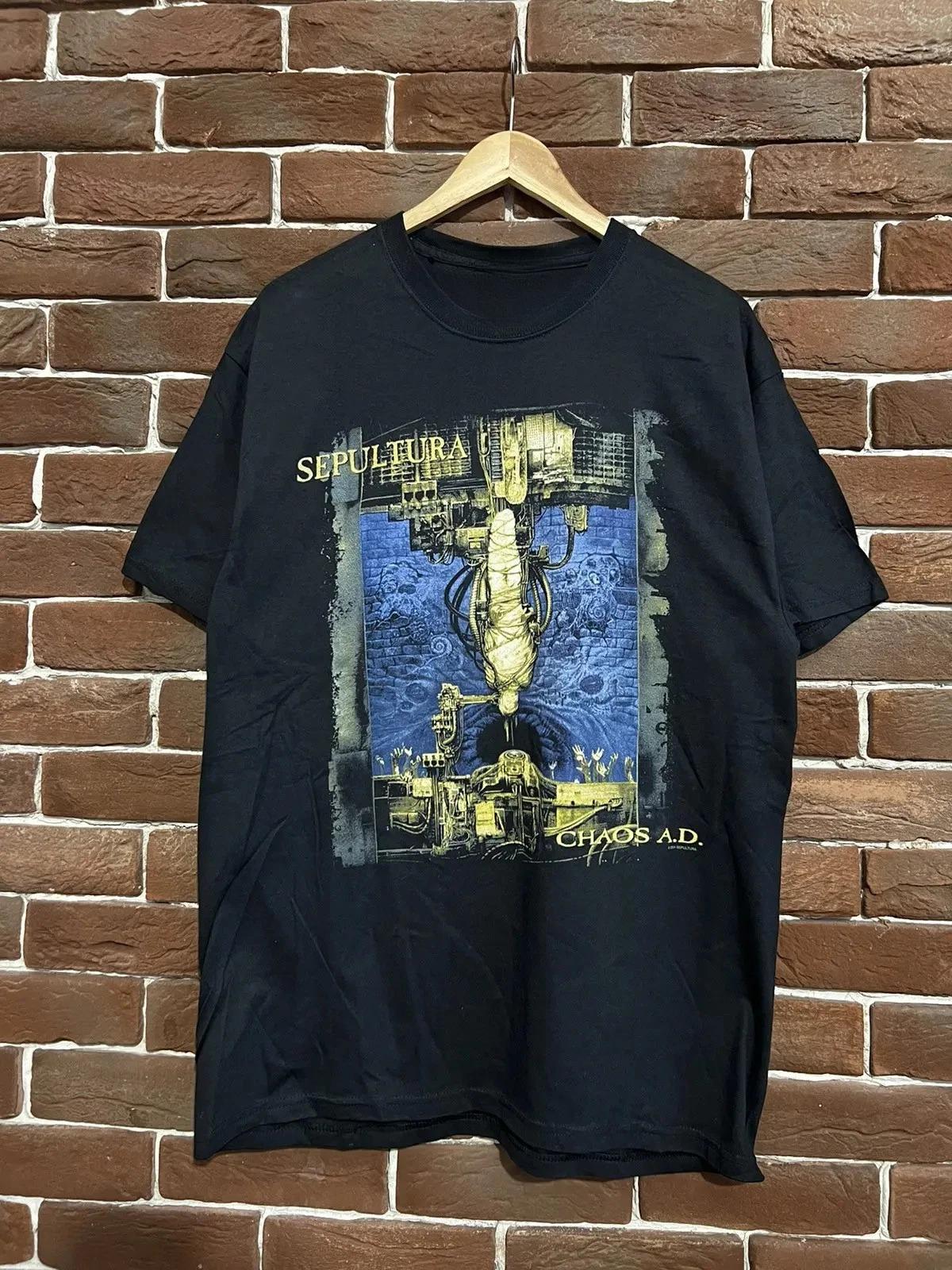 

Rare Sepultura Chaos Advertisement From The 2000s, Featuring A Metal Band T-shirt with Printed Patterns for Both Men and Wome... S разноцветный